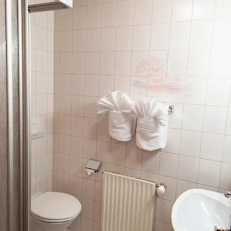 Leuprecht בית כפרי *