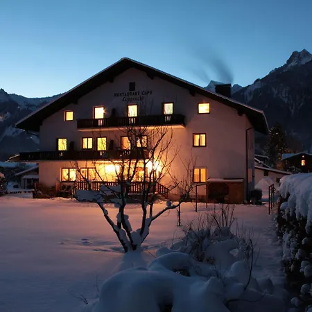 Leuprecht Country house